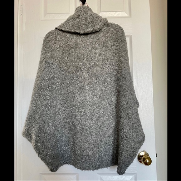 Pull & Bear Grey Sweater Poncho - Picture 2 of 3